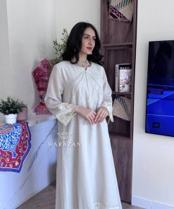 ورزان - جلابيه انيقه بتطريز ورد