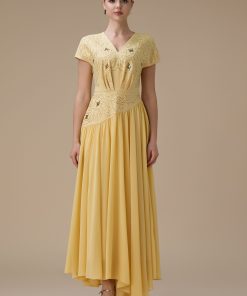 اكتان - فستان طويل أصفر بتطريز ناعم
