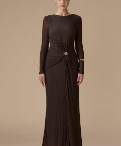 Alternative view of اكتان - فستان بني طويل بأكمام طويلة