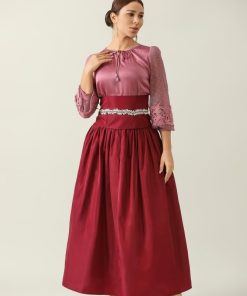 Alternative view of أوبرا فاشن - بلوزة كريب حرير لمعه على اكمام دانتيل منقط