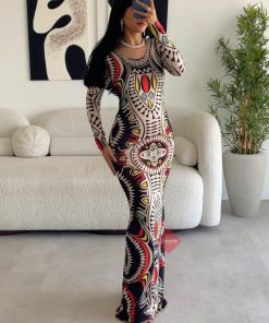 بينوش - فستان ماسك ناعم مزين بالفصوص و رسومات مميزة