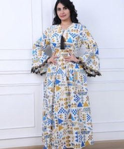 أوبرا فاشن - جلابية طويلة بأكمام واسعة وتصميم هندسي مزمومة من الخصر