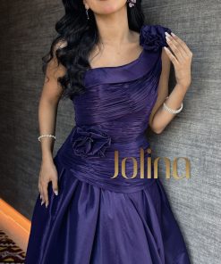 Alternative view of جولينا - Sana سَنا موف