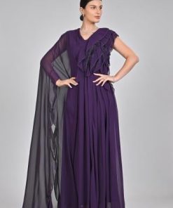 أوبرا فاشن - جلابية طويل لون موف من الشيفون بكتف واحد مع ريش