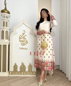 Alternative view of جولينا - طقم بيج بتصميم تراثي وتطريز ملون