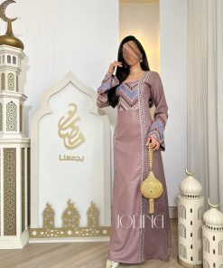 Alternative view of جولينا  - جلابية بنفسجية بتطريز رمضاني