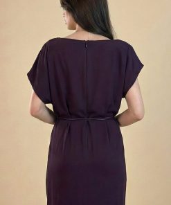 Alternative view of اكتان - فستان ماكسي بكتف مزين بورد لون بنفسجي