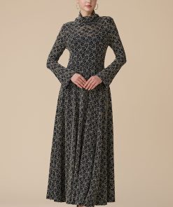 Alternative view of اكتان - فستان اسود دانتيل بتطريز ذهبي