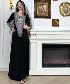 جولينا  - جلابية بتطريز ابيض