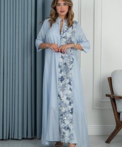 لورا فاشن - جلابية ناعمة بلون أزرق فاتح بتطريز زهري أنيق