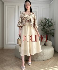 جولينا - فستان اوف وايت مطرز