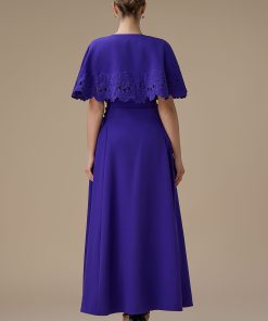 Alternative view of اكتان - فستان بنفسجي طويل بكاب دانتيل أنيق