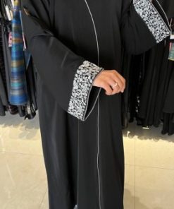 جواهر - عباية