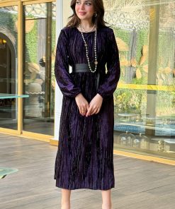 Alternative view of اكتان - فستان مخملي بليسية مع حزام لف لون بنفسجي