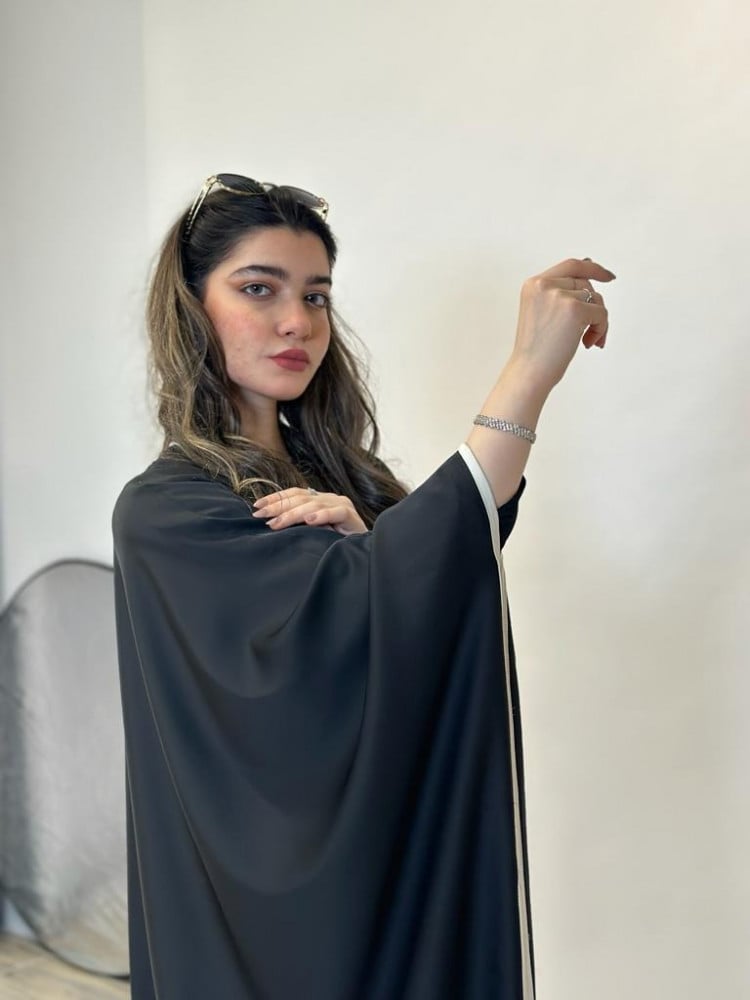 مارينا للعبايات - عباية بشت دبل فيس حرير - الصورة 8