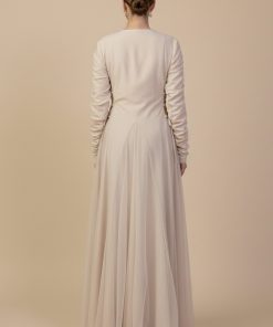 Alternative view of اكتان - جلابية بيج طويلة بتطريز تراثي