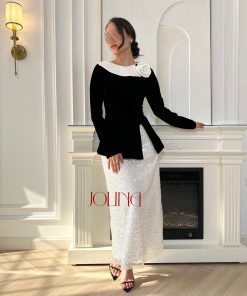 جولينا - فستان جوخ اسود مع ترتر ابيض
