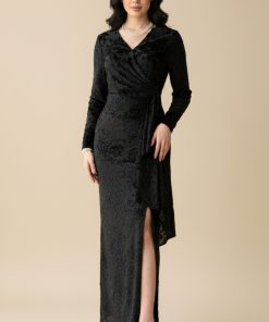 اكتان - فستان مخملي درابية بطبعة زهور