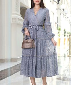 Alternative view of اكتان - فستان ميدي دانتيل برباط عالخصر لون رمادي