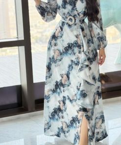 تريجر آيلاند - فستان مشجر طويل مصمم بألوان زاهية