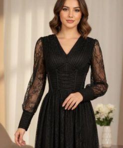 أوبرا فاشن - فستان سهرة أسود دانتيل بأكمام طويلة وتصميم كورسيه راقٍ
