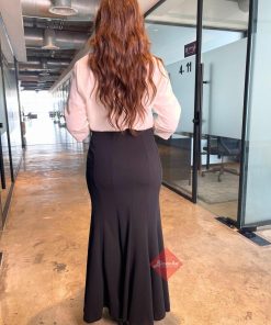 Alternative view of بلوزة أنيقة ستايل نص كم مع تطريز وردة