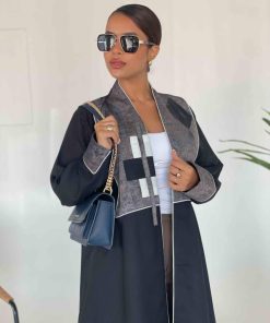 Alternative view of عزة المتميزة - عباية مياس اسود