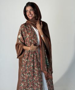 Alternative view of عزة المتميزة - عباية الحرير البني جملي١