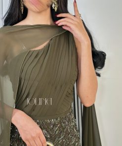 Alternative view of جولينا - فستان سهرة زيتي مطرز مع شال طويل