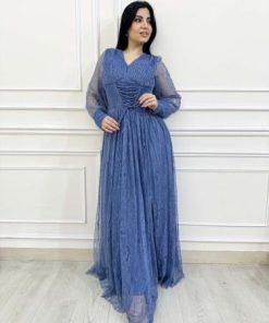 أوبرا فاشن - فستان دانتيل سماوي طويل بربطة خصر وتصميم ناعم