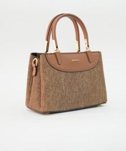 أوبرا فاشن - شنطة لون بني بتصميم مميز وعصري مصنوعة من قماش متين