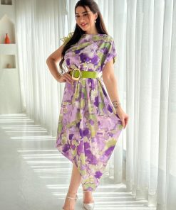 Alternative view of أوبرا فاشن - فستان قماش حرير منقش ومزين بوردة بالكتف مع حزام