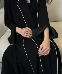 الفيروز - عباية تولين شيك ابيض