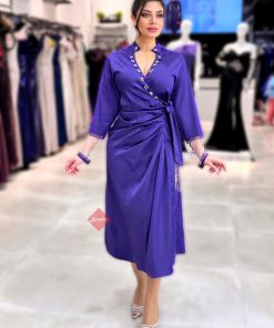 بينوش - فستان ناعم ميدي باكمام مزينة بالكريستال