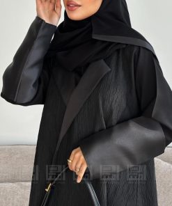 دار امتنان - عباية صيفية سوداء ربع كلوش بقماش الجاكار بتداخل قماش الميكادو- 1527