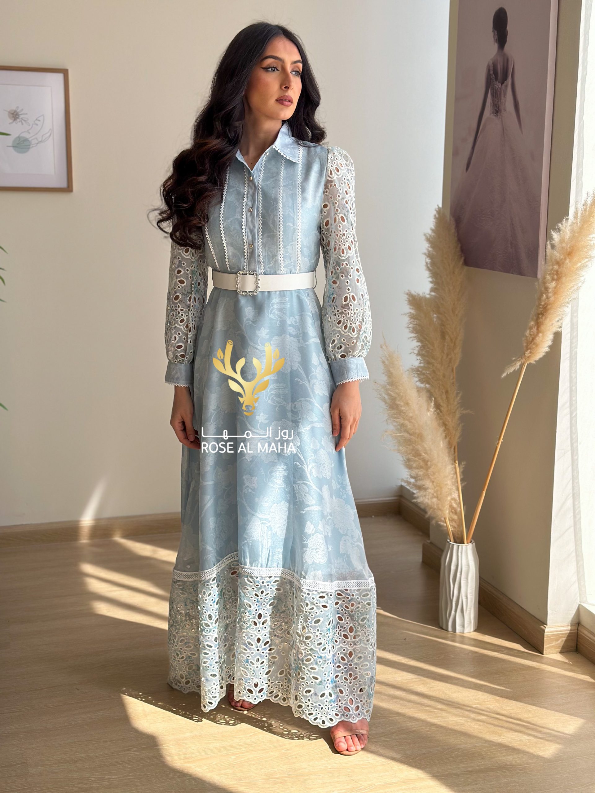 روز المها - فستان بيبي بلو بأكمام جبير - Image 5