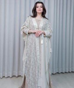 أوبرا فاشن - جلابية نسائية طويلة قطعتين مع ربطة بالخصر لون سكري