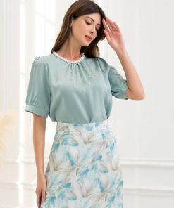 افورا  - بلوزة مزينة باللؤلؤ