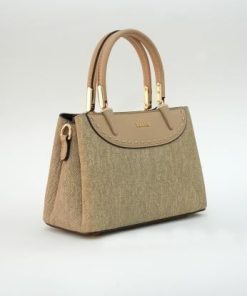 أوبرا فاشن - شنطة لون بيج بتصميم مميز وعصري مصنوعة من قماش متين
