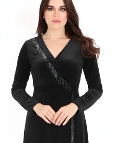 تريجر آيلاند - فستان اسود مخمل