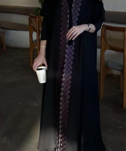 الفيروز  - عباية سمر