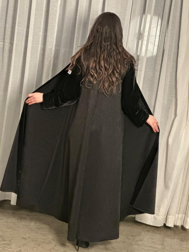 مارينا للعبايات - عباية"رونق" اسود - Image 2