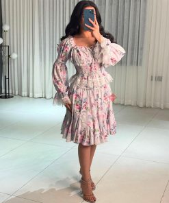 طقم بلوزة و تنورة بناتي بقماش الستان مزين بكلفه