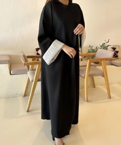 الفيروز - عباية العين ازرار واقف