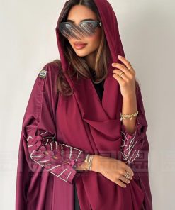 دار امتنان - عباية عيد مارونية فاخرة بتصميم ربع بشت وأكمام مطرزة- 1359