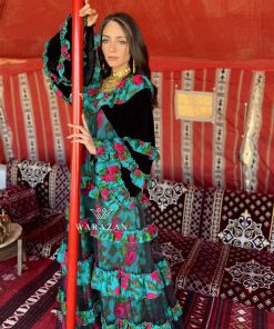 Alternative view of ورزان - جلابية ملكية بنقش ورد