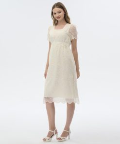 افورا  - فستان بنقشة أنيقة