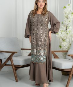 لورا فاشن - جلابية أنيقة بتطريز تراثي وقصة واسعة