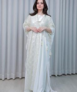 أوبرا فاشن - جلابية نسائية طويلة قطعتين مع ربطة بالخصر لون ابيض