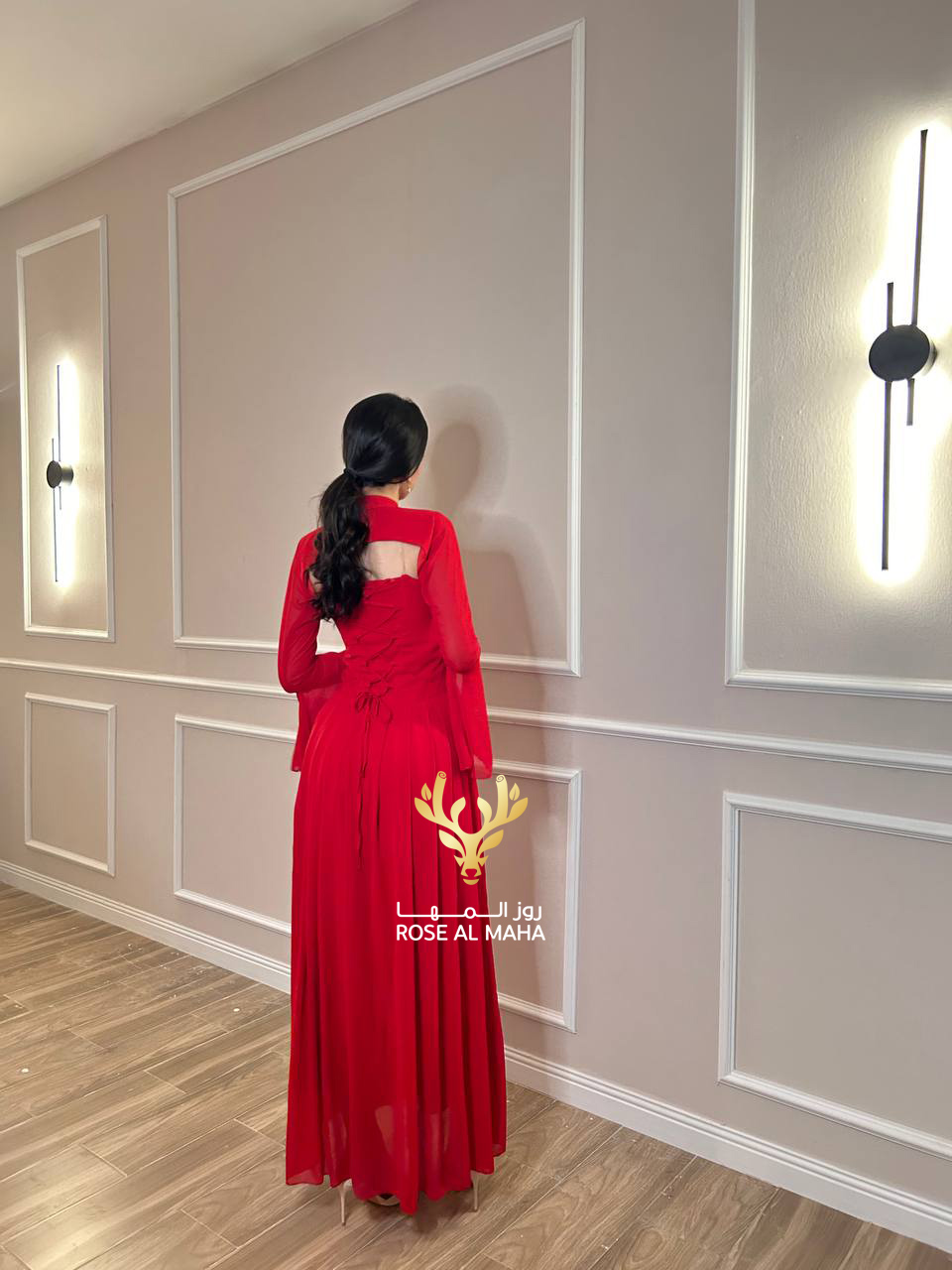روز المها - فستان شيفون أحمر بقطعتين وأكمام واسعه - Image 5